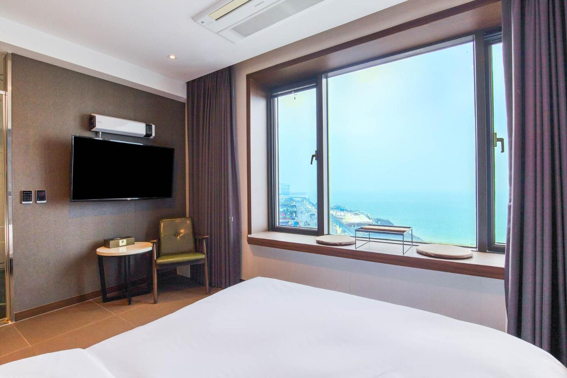 Incheon Blue Marine Hotel Εξωτερικό φωτογραφία