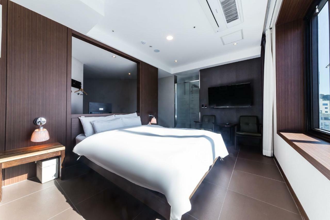 Incheon Blue Marine Hotel Εξωτερικό φωτογραφία