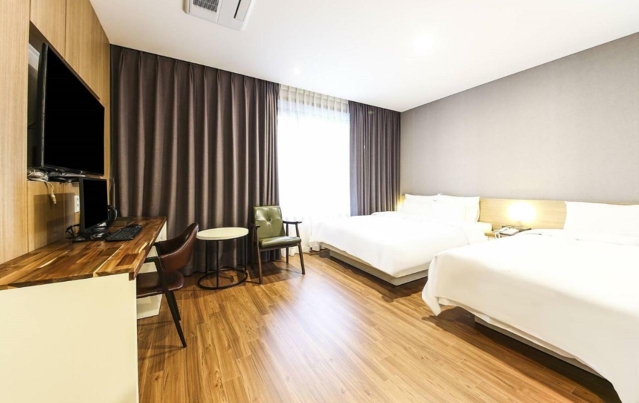 Incheon Blue Marine Hotel Εξωτερικό φωτογραφία