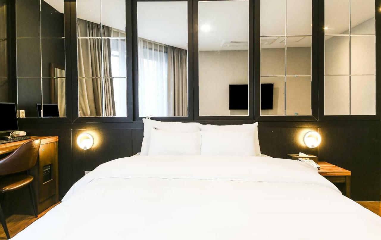 Incheon Blue Marine Hotel Εξωτερικό φωτογραφία