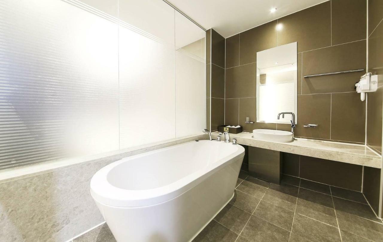 Incheon Blue Marine Hotel Εξωτερικό φωτογραφία