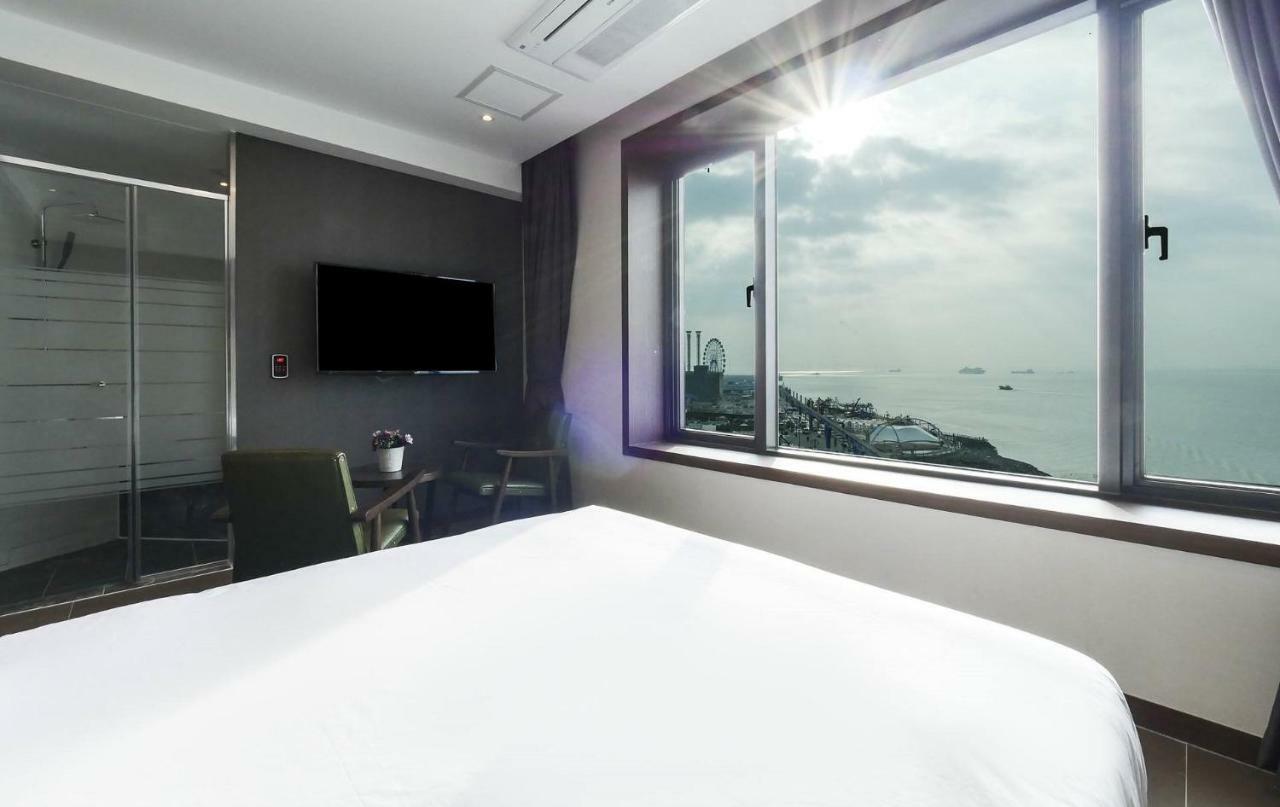 Incheon Blue Marine Hotel Εξωτερικό φωτογραφία